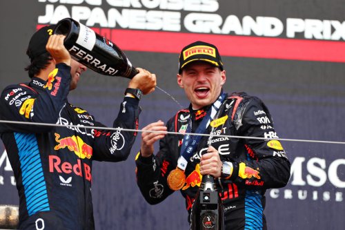 Salpican a Red Bull: “Si mantenían a Checo Pérez, Verstappen habría ganado en 2025”