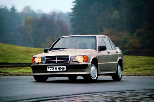 Los coches clásicos reinventados para la era moderna