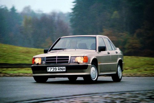 Los coches clásicos reinventados para la era moderna