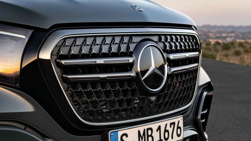 Hyundai Palisade Hybrid: A luxurious family SUV that beats Lexus TX