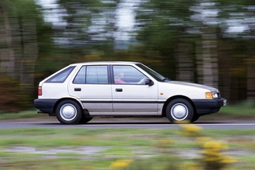 Los coches clásicos reinventados para la era moderna