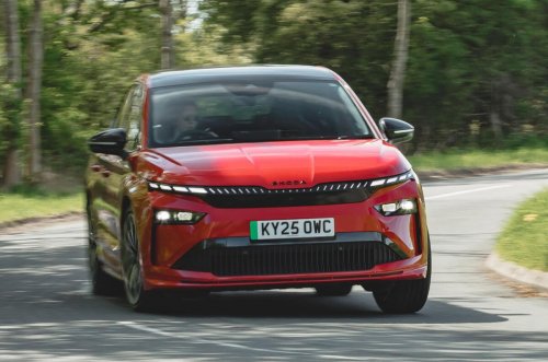 Duelo de SUV eléctricos: el Tesla Model Y se enfrenta al Škoda Enyaq