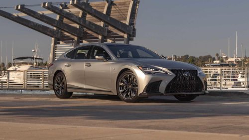 Toyota, Toyota Crown, The $100,000 Japanese flagship sedan that now costs less than a new Toyota Crown