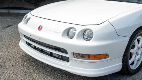 Acura Integra Type R: Front-wheel drive performance pioneer