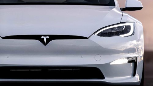 Tesla's dead SUV is now the fastest-selling used car in America