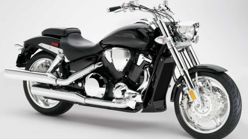 The used Japanese cruiser that makes Harley riders look twice