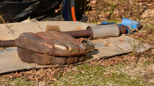 Driving without a catalytic converter is possible, but is it worth the risk?