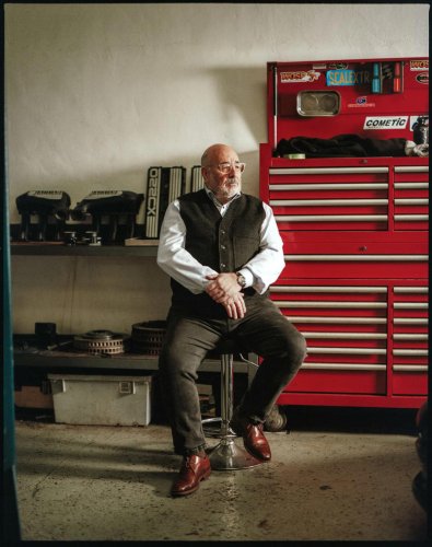 De padre a hijo: Las dos generaciones de mecánicos que cuidan de todos los Jaguar XJ220