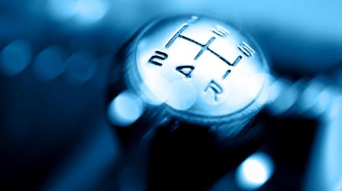 What's the difference between AMTs and manual transmissions?