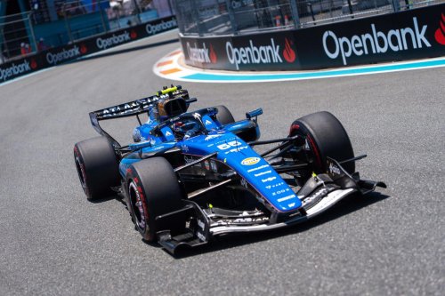 Audi, Carlos Sainz da licencia para soñar a Williams tras el salto en el GP de Miami: 