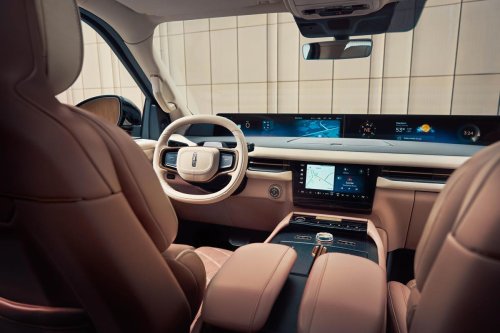 Una estrella del tenis mundial estrena un coche hecho a su medida: Serena Williams y su Navigator
