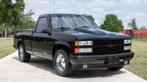 9 wild engine packages that made '90s pickup trucks legendary