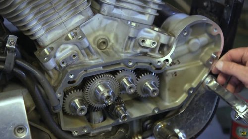 Why Harley-Davidson used four camshafts for pushrod V-twins