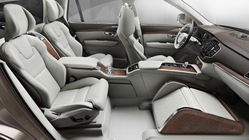 Volvo, SUV, The most expensive Volvo sold in the US was a $100,000 hybrid family SUV