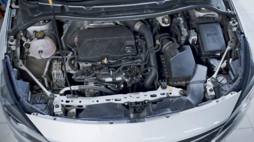 Why new cars don't offer engine options like old American cars did