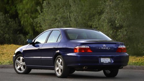 Acura, Acura once made the perfect office-commute sleeper sedan