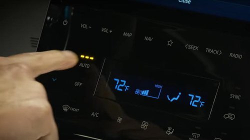 10 common car buttons (and what they do)