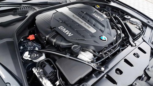 This old-school engine is still beating modern motors