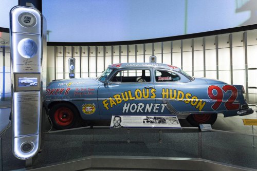 8 automakers that once dominated in NASCAR but no longer compete today