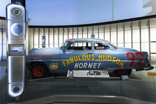 8 automakers that once dominated in NASCAR but no longer compete today