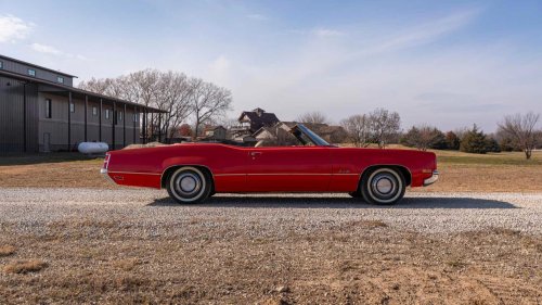 This 1970 family sedan had 390 HP and nobody knew it