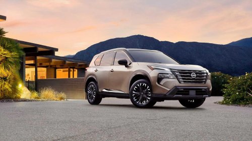 This compact hybrid SUV strikes a better balance than the new RAV4