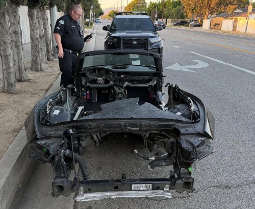 Roban un Porsche 911 y lo recuperan en estas condiciones