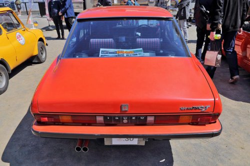 最後は憧れのクルマに乗りたい! いすゞ「117クーペ」オーナーに聞く