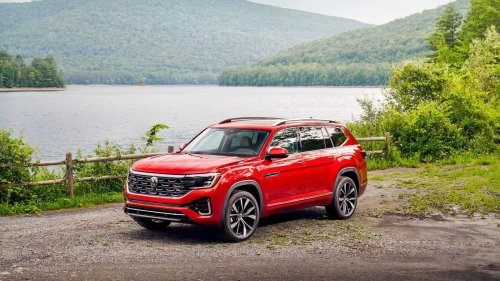 5 family-friendly three-row SUVs with maximum cargo space