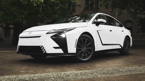America has a snazzy new hybrid sedan in the mix