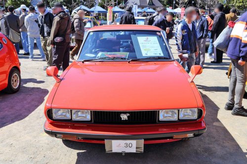 最後は憧れのクルマに乗りたい! いすゞ「117クーペ」オーナーに聞く