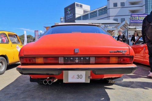 最後は憧れのクルマに乗りたい! いすゞ「117クーペ」オーナーに聞く