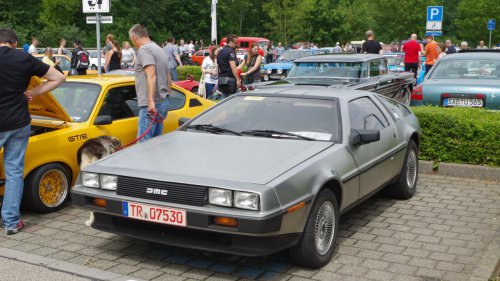 11 classic cars that surprised drivers with their performance