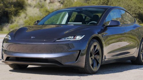 20 obnoxious cars that drive everyone else crazy