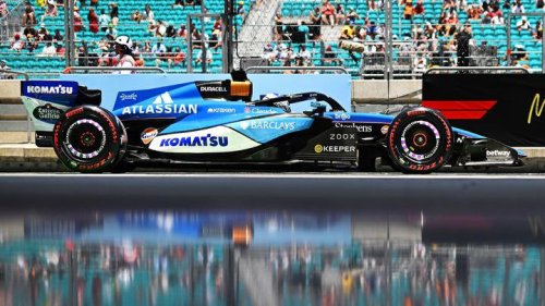 Alpine, Williams salva el primer 'matchball' y el prestigio de Vowles en Miami, pero necesita cazar a Alpine para retener a Sainz