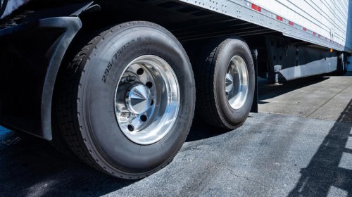 The major difference between semi truck and car tires