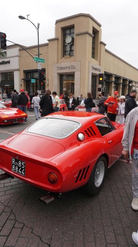 Prepare the drool buckets! Check out the best of Concorso Ferrari