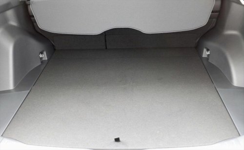 「クラウンセダン」に迫る心地よさ!「新型RAV4」の使いやすいパッケージとスムーズな走りに驚嘆