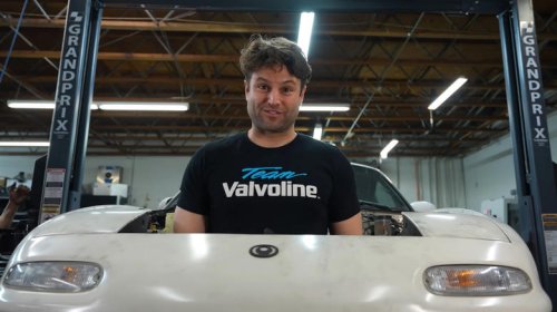 Weight is the enemy in Rob Dahm's single-rotor turbocharged Miata