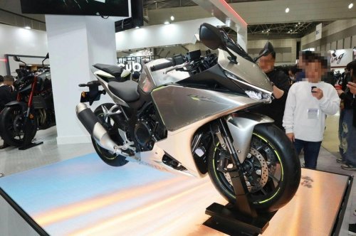 伝統の4気筒400ccモデル復活に歓喜、ホンダ「CB400スーパーフォア/CBR400Rフォア」コンセプトモデル公開に胸高まる理由