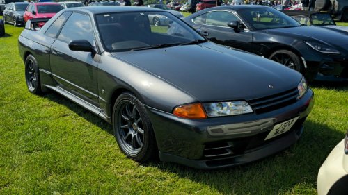 11 classic cars that hold their value better than expected