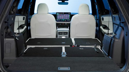 2027 Volkswagen Atlas interior and exterior picture gallery