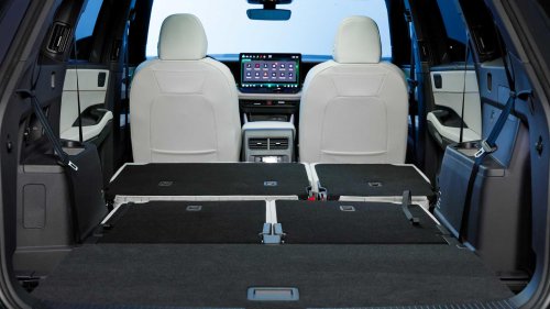 2027 Volkswagen Atlas interior and exterior picture gallery