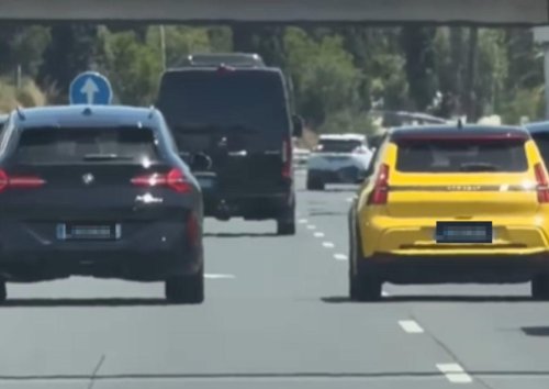 BMW, BMW X3, Renault, El pique entre un BMW X3 y un Renault 5 en plena AP-7 que ha indignado a los usuarios: adelantamientos, frenazos y maniobras peligrosas
