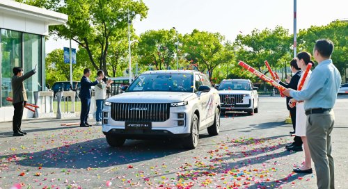 España vence a 8 países en China en el reto de eficiencia del Jaecoo 7 híbrido