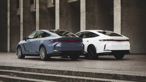 America has a snazzy new hybrid sedan in the mix