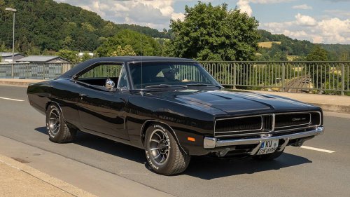 10 vintage cars that delivered more than advertised