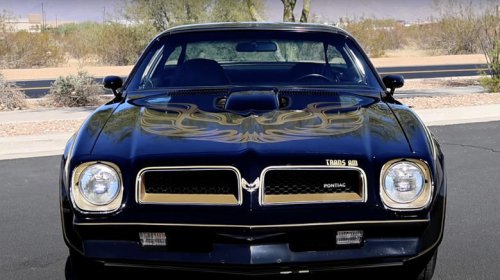 6 of the coolest graphics and decals Pontiac ever put on its cars