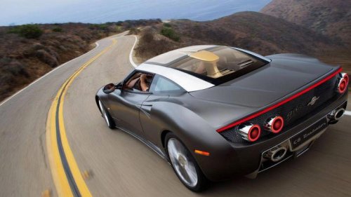 Habías borrado esta marca de superdeportivos de tu memoria, pero vuelve con un V8 biturbo y casi 800 CV para hacerse notar