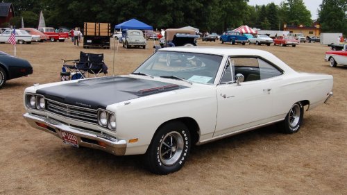 10 vintage cars that defined American driving culture
